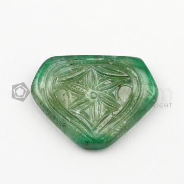 24 x 30 mm - Medium Green Emerald Carving - 1 piece - 28.10 carats (EmCar1088)