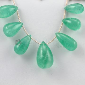 18 to 22 mm - Medium Green Emerald Drops - 90.50 carats (EDr1016)