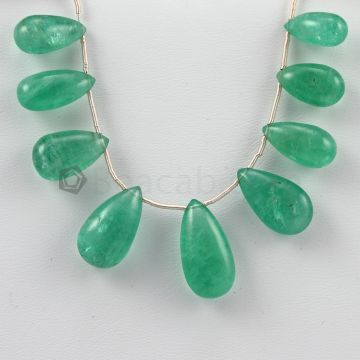 15 to 20 mm  - Medium Green Emerald Drops - 62.00 carats (EDr1017)