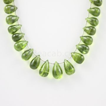 10 to 14 mm - Medium Green Peridot Drops - 118.50 carats (PDr1014)